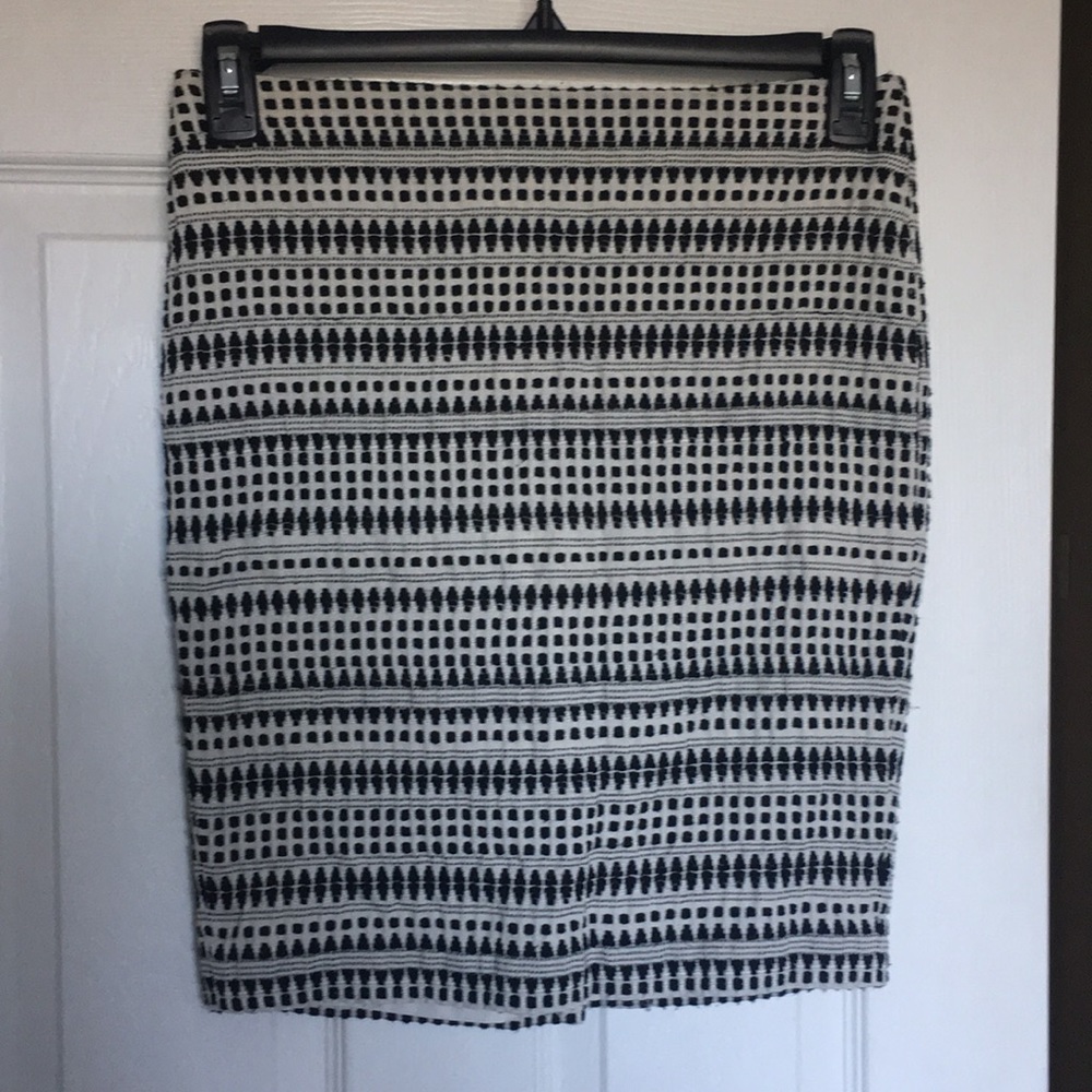 Pencil Skirt, Black and White embroidered pattern